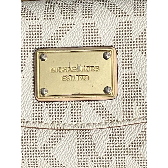 Michael Kors Mindy Carryall Leather Large Wallet (35T8GTZE3B) Vanilla Jetset - Picture 5 of 15